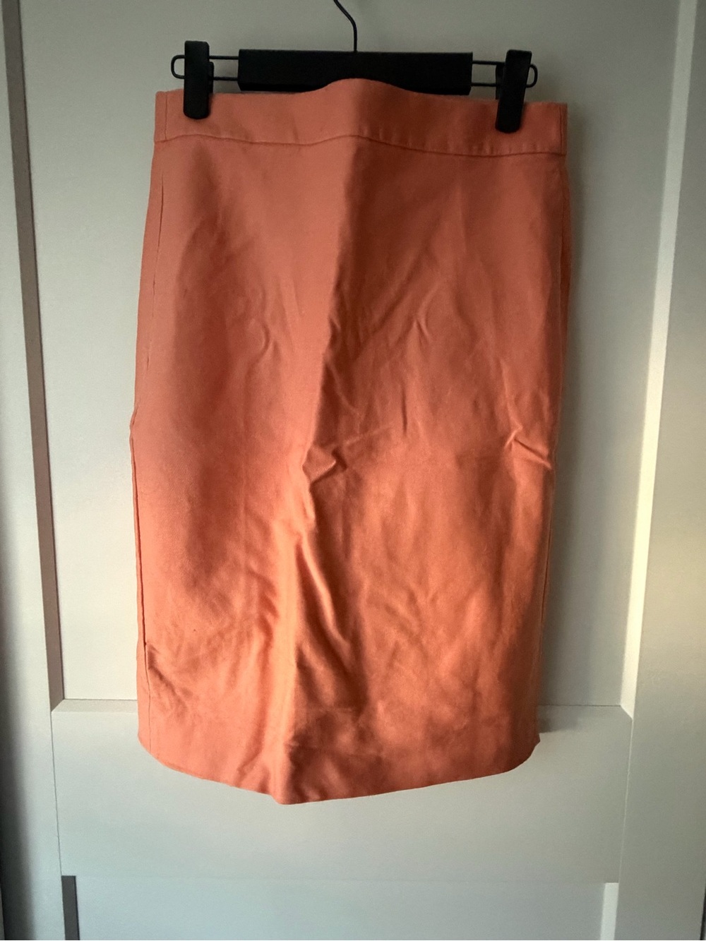 Women's Coral Pencil Skirt - Sleek Office to Evening Style y2k - size 2